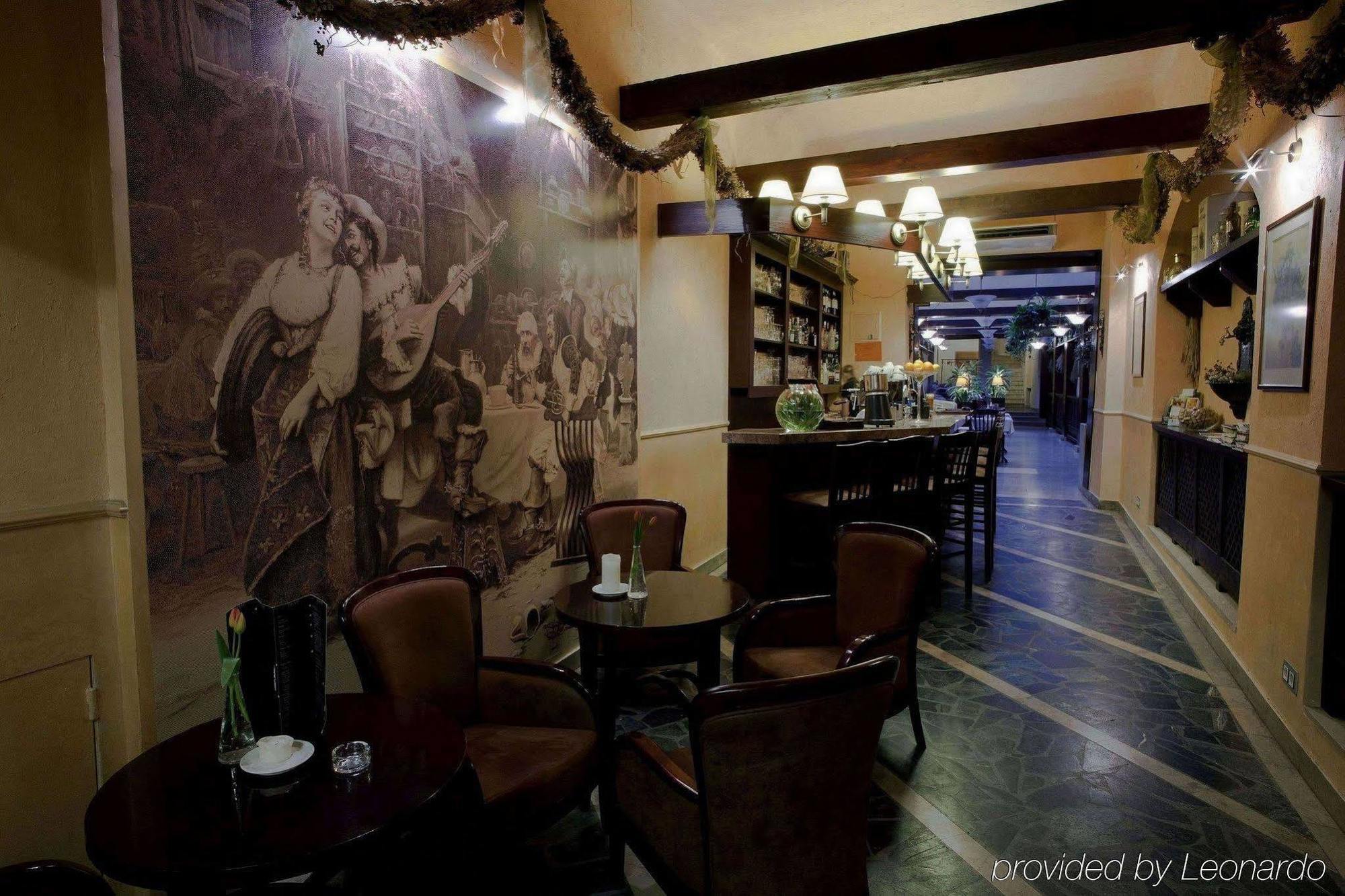 Hotel Floryan Old Town Krakow Restaurant photo